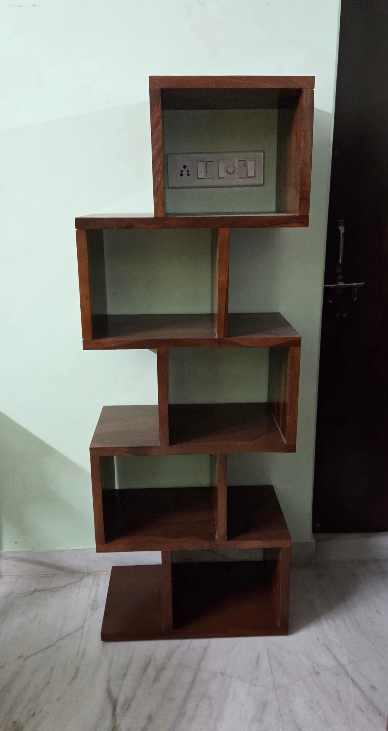 Cagney sheesam wood bookshlef(honey finish) photo review