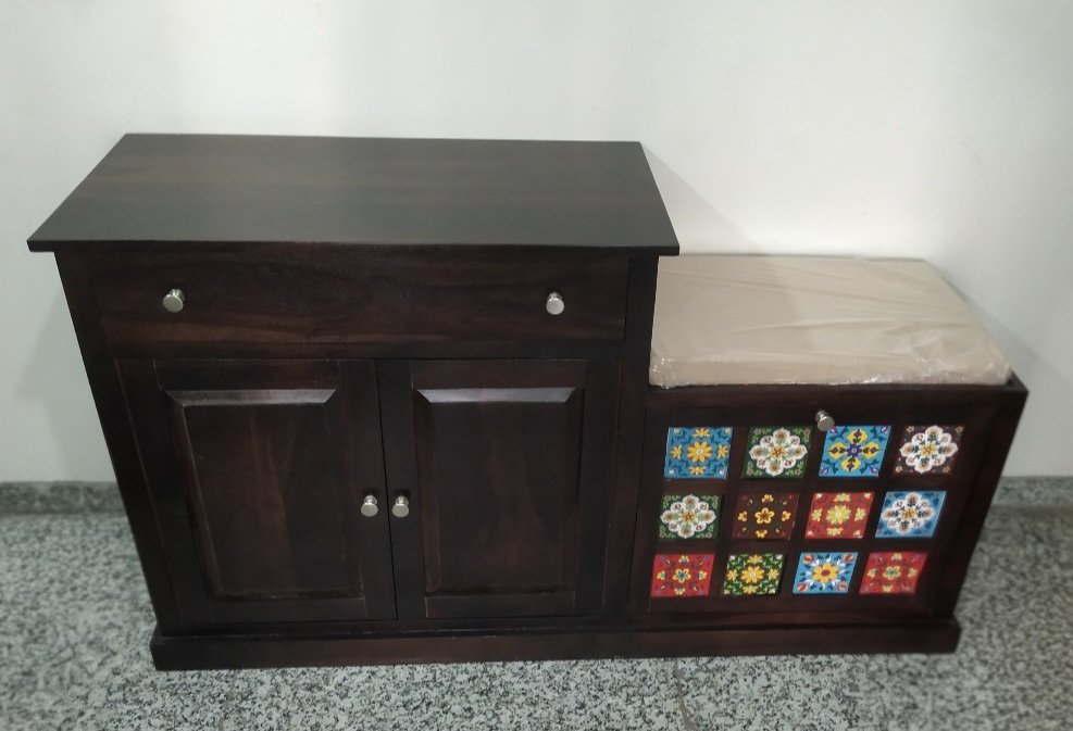 Bunny sheesam wood Shoe Rack With Tiles Fitting(walnut finish) photo review