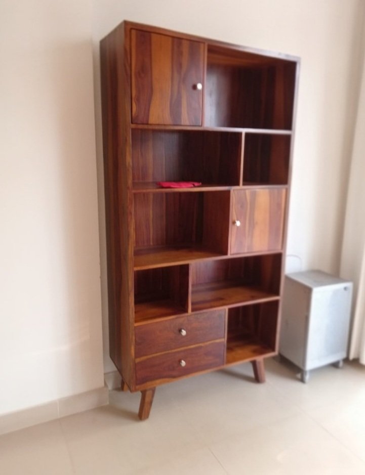 Carbo sheesam wood bookshlef(honey finish) photo review