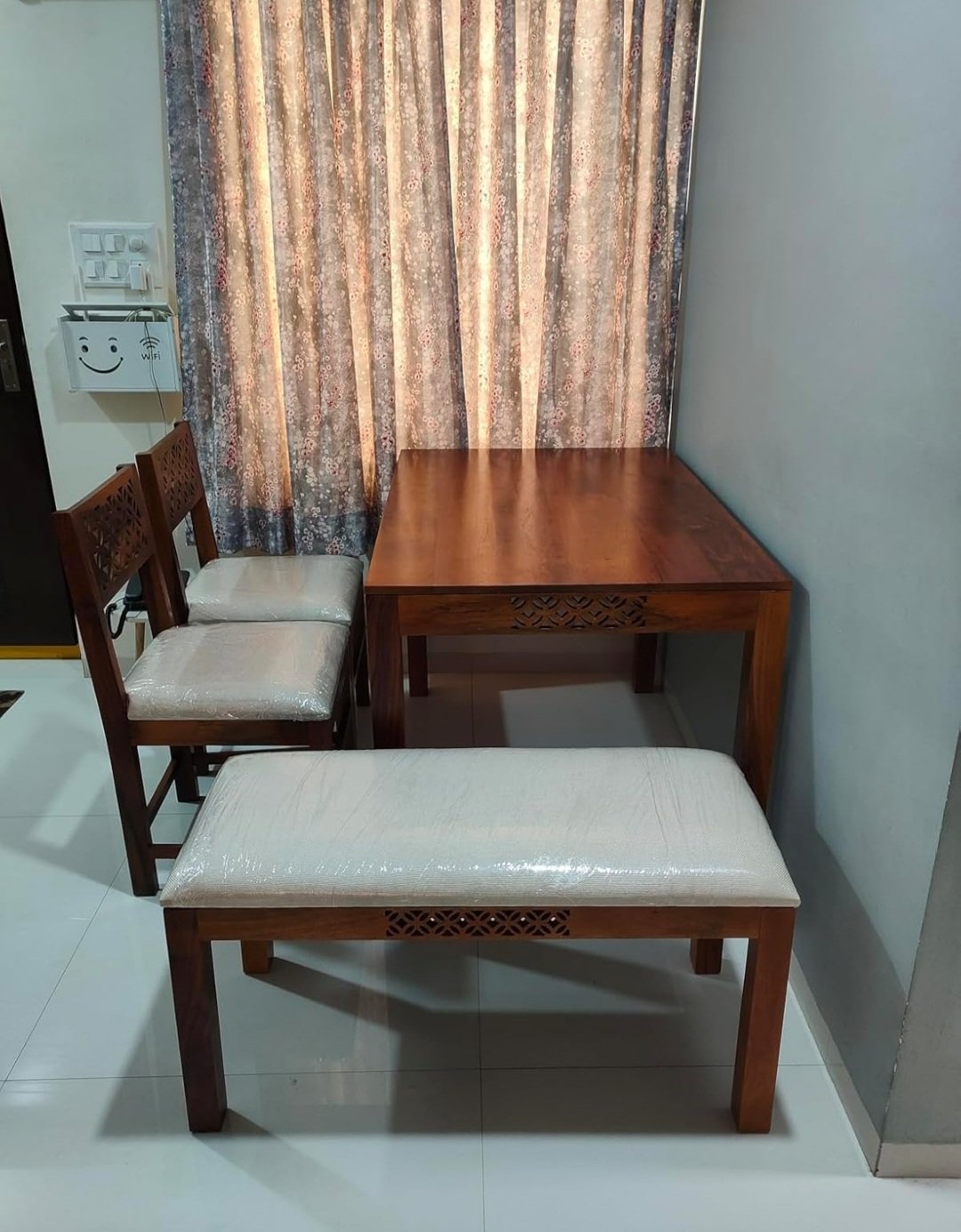 Solid Sheesham Wood 6 Seater Dining Table Set With 4 Chairs & 1 Bench photo review