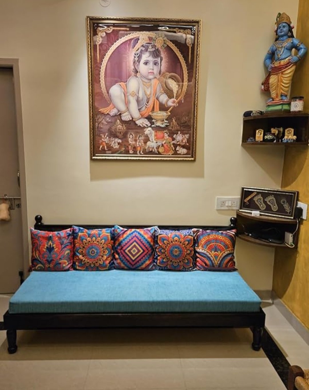 Tunop divan with mattress (walnut finish) photo review