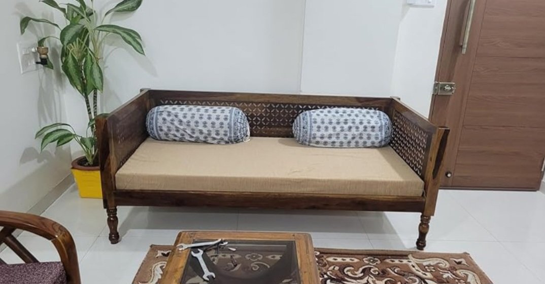 Jugal divan with mattress (honey finish) photo review