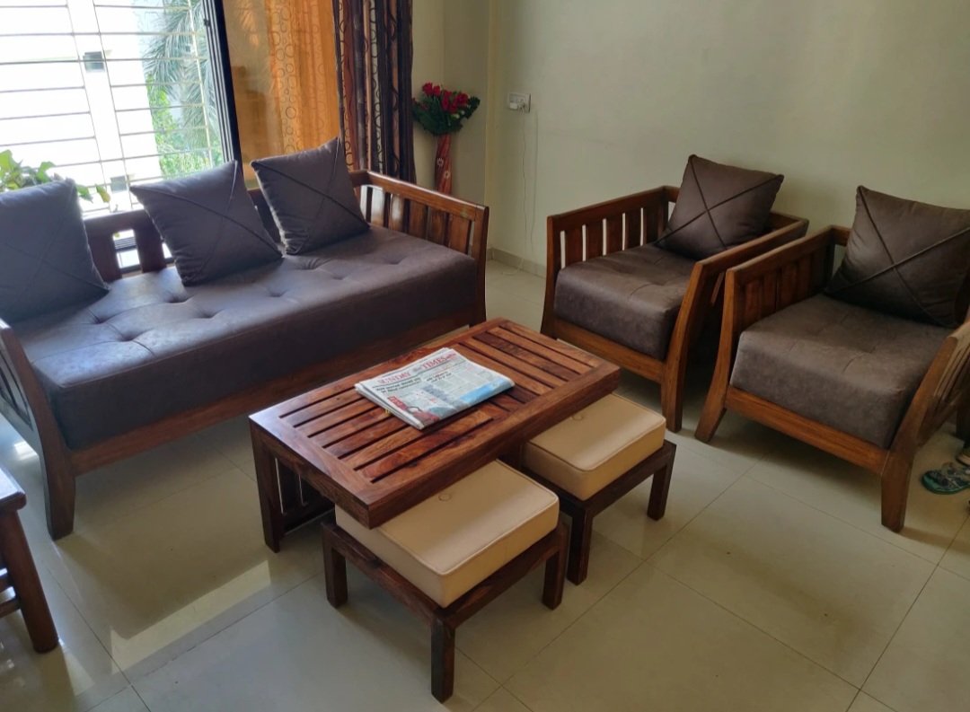 Warrow sheesaam wood Coffee Table with Stool for Home(honey finish) photo review