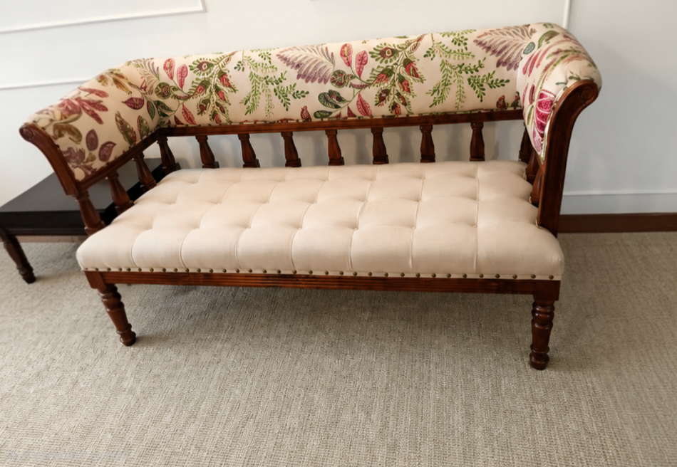 Bench with Back Rest in Honey Finish Mango Wood – Cotton Upholstery photo review