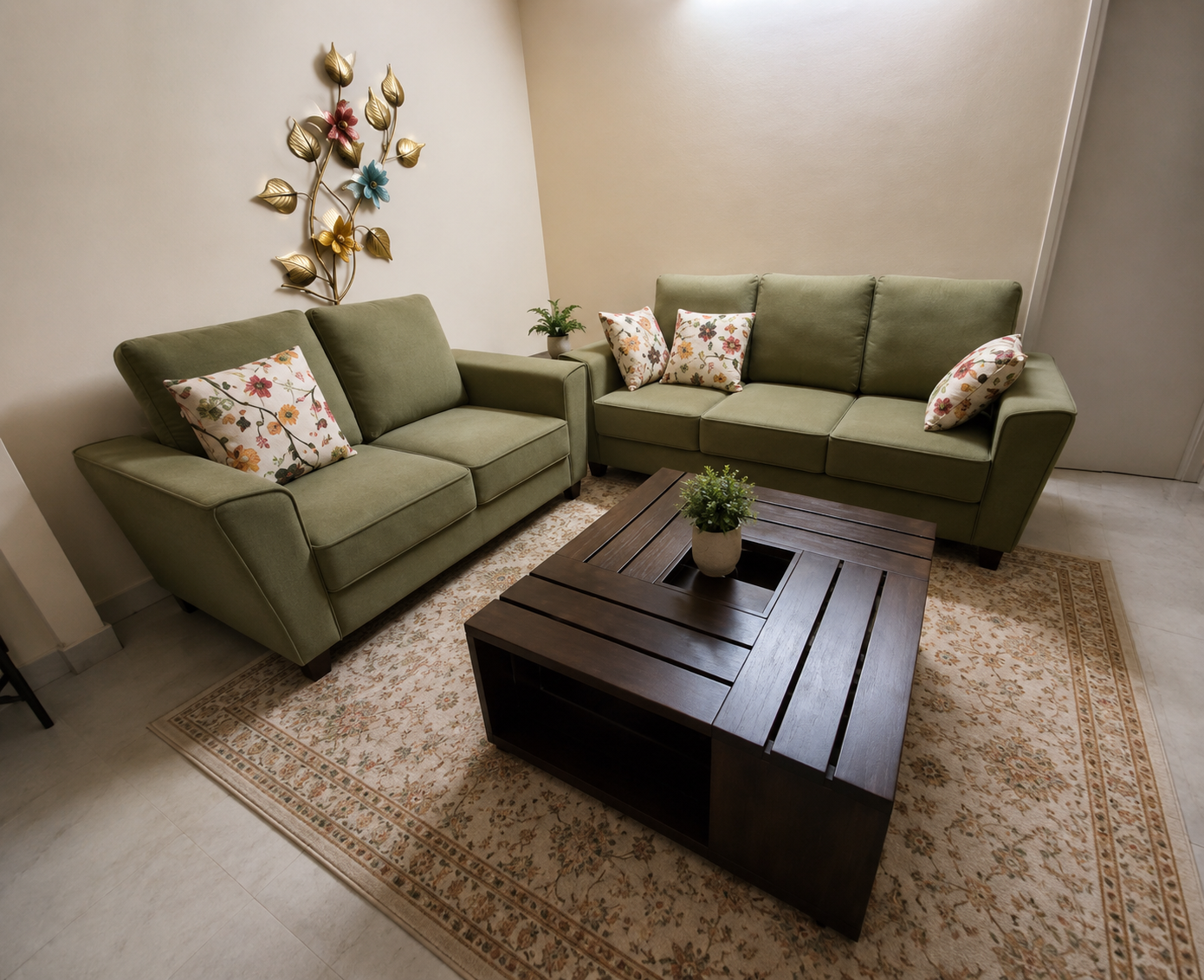Lynon solid wood Coffee Table (walnut finish) photo review